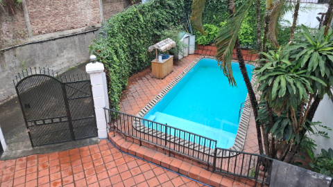 Wonderful swimming pool with big yard 05 bedrooms villa for rent in Tay Ho West lake