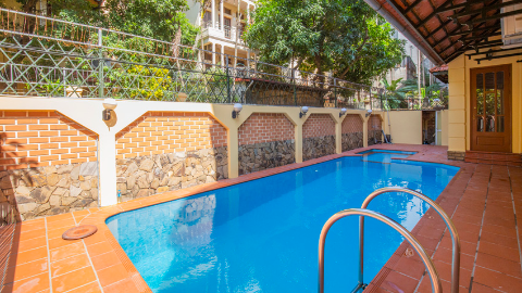 Swimming Pool and Big yard 05 bedroom villa for rent in Tay Ho Westlake