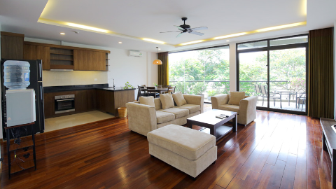 Fabulous lake view 03 bedroom apartment for rent in Tay Ho, large balcony