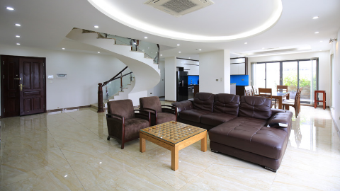 Penthouse & Duplex 04 bedroom apartment for rent in Tay Ho
