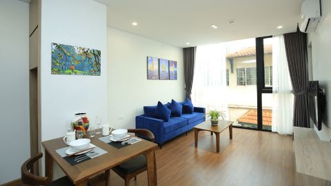 Beautiful one bedroom apartment for rent in Tay Ho, car access
