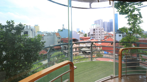Unique and elegant 03 bedroom apartment for rent in Ba Dinh
