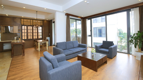 Green view 03 bedrooms apartment for rent, 15 m from Westlake Hanoi
