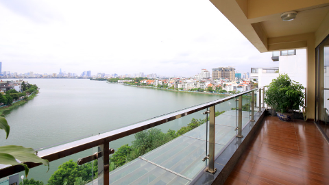 Decent Balcony and Lakeview 03 bedroom apartment for rent in Tay Ho