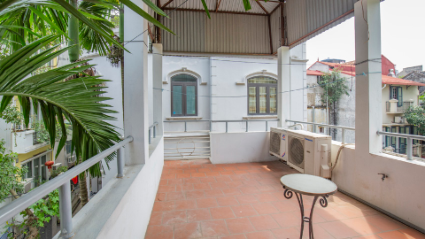 Good price 3 bedroom house in Xuan Dieu , Tay Ho