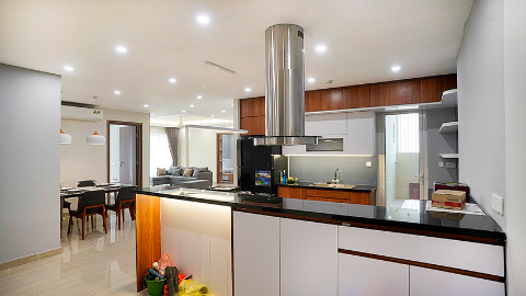 Open kitchen apartment for rent in The Link Ciputra Hanoi,03 bedrooms