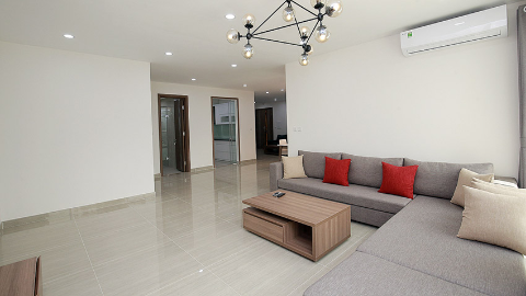 Modern 03 bedroom apartment for rent in L3 tower Ciputra Hanoi, 154 s q m