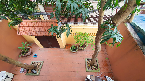 Charming house for rent in Tu Hoa has a big yard