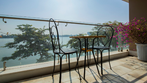 Lakeview and Balcony 02 bedroom apartment for rent in Yen Phu Village