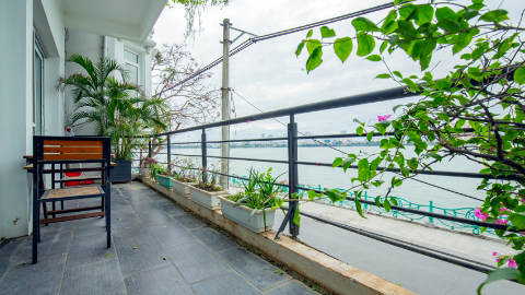 Big balcony and lakeview 03 bedroom apartment for rent in Tay Ho