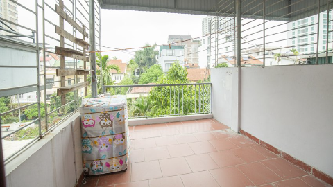 New 3 bedroom house in Dang Thai Mai, Tay Ho for rent