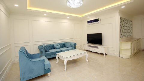 High floor new 2 bedroom apartment in Xuan Dieu, Tay Ho for rent