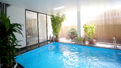 Modern 04 bedroom apartment in Tay Ho, swimming pool in door
