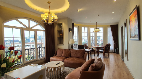Luxury 02 bedrooms apartment for rent in Hai Ba Trung Hanoi