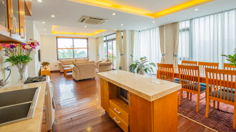 Cozy and bright 3 bedroom apartment in Quang Khanh for rent