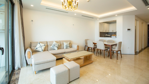 Dleroi solei and open view 02 bedroom apartment for rent in Tay Ho