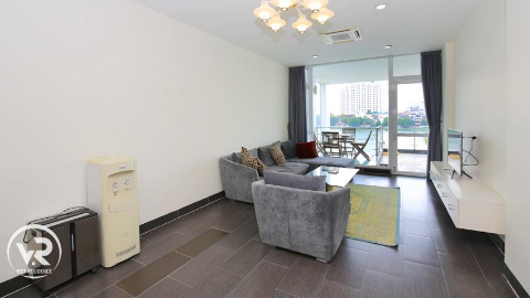 Fantastic Lake view 3 bedroom apartment in Tay Ho for rent