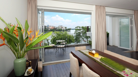 Big Balcony and Lakeview 02 bedroom apartment for rent in Tay Ho westlake