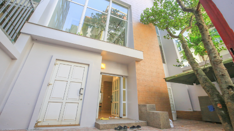 Modern style with open view 02 bedroom house for rent in Tay Ho