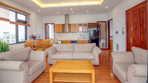 Lakeview Cozy 2 bedroom apartment in Quang Khanh, Tay Ho for rent