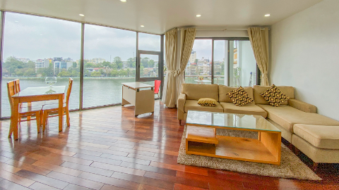 Lakeview spacious 1 bedroom apartment in Tay Ho for rent