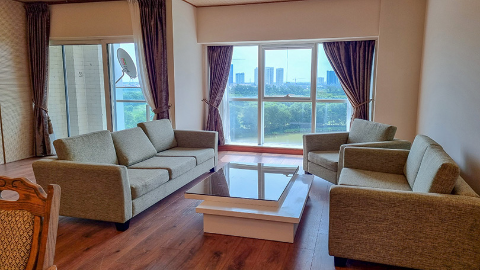 Gorgeous view with simple style 04 bedrooms apartment for rent at L1 Building, Ciputra