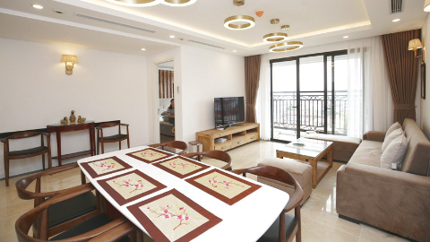DleroiSoleil with excellent layout 03 bedroom apartment for rent in Tay Ho