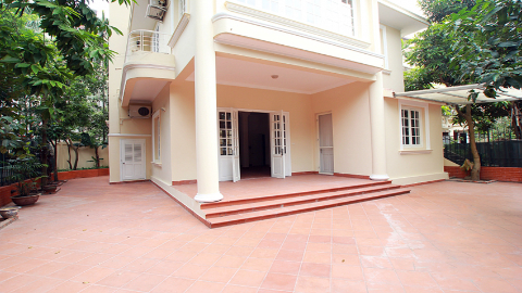 Amazing garden with outdoor space 04 bedroom house for rent in Tay Ho, West lake