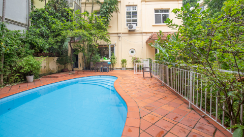 Swimming pool and garden great 5 bedroom villa in Tay Ho for rent