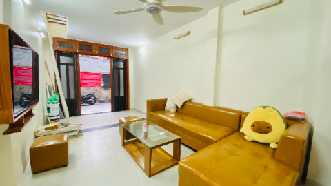 New bright 3 bedroom house in Dang Thai Mai for rent