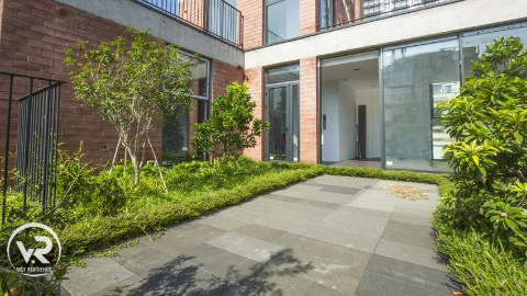 Garden with outdoor space 04 bedroom Villa for rent in Tay Ho, West lake