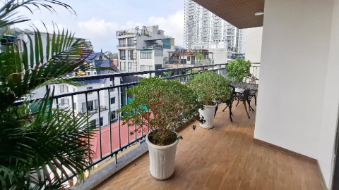 Modern style with balcony 03 bedroom apartment for rent in Tay Ho West lake