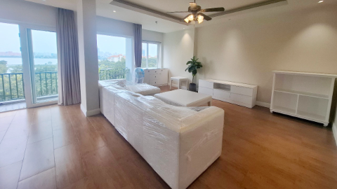 Modern style with lakeview 02 bedroom apartment for rent in tay ho west lake