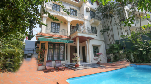 Swimming pool with garden 05 bedroom house for rent in Tay Ho West lake