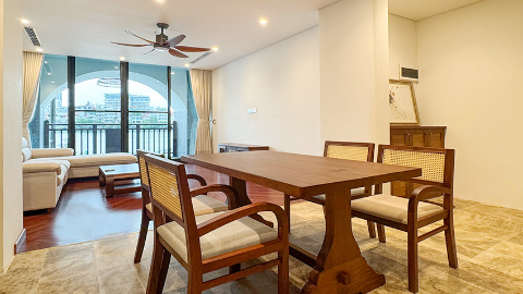 Lakeview with balcony 02 bedroom apartment for rent in Tay Ho West lake