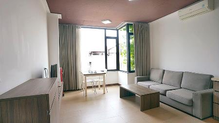 Nice 01 bedroom apartment rent in Tu Hoa near Sheraton Hanoi