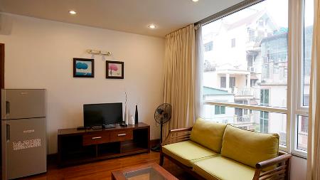 Bright and comfortable One bedroom apartment in Truc Bach area