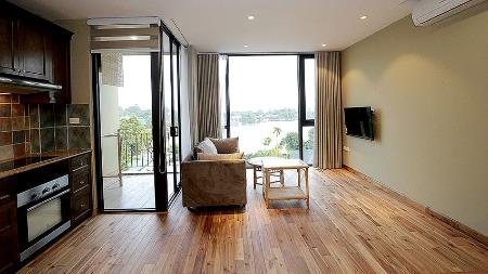Beautiful Apartment in Tay Ho Hanoi, 01 bedroom,balcony, lake view