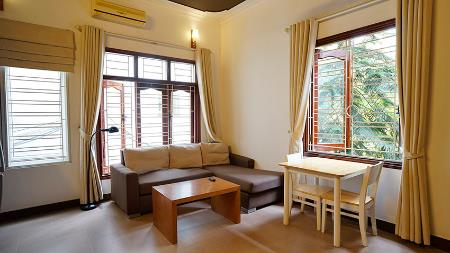Reasonable 01 bedroom apartment in Tay Ho, bright and comfy layout