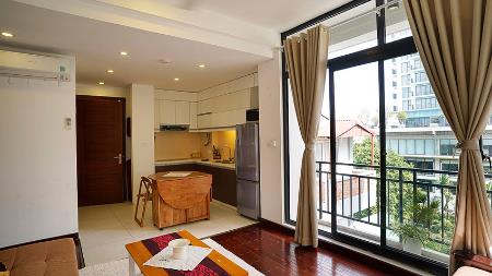 Bright 01 bedroom apartment rent in Tay Ho street, a center of Westlake Hanoi