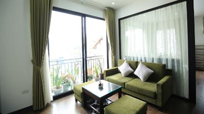 Bight 01 bedroom apartment for rent in Tay Ho, steps from the lake