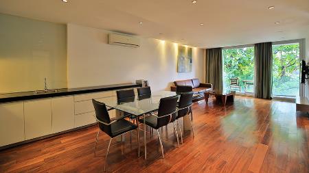 Great 02 bedroom apartment for rent closed Somerset Westlake Point Hanoi