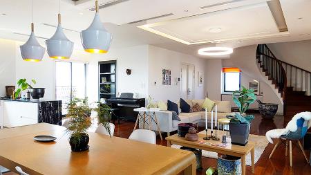 Spectacular duplex apartment for rent in Hoan Kiem Hanoi, 03 bedroom