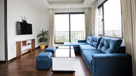 Super lakeview  02 bedroom apartment in Tay Ho for rent