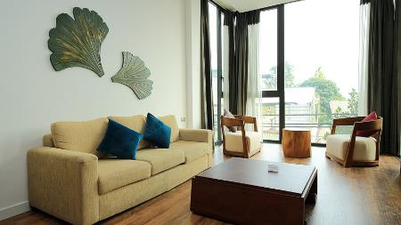 Nice 03 bedroom apartment for rent in Dang Thai Mai