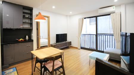 Budget and nice 1 bedroom apartment in Tay Ho for rent