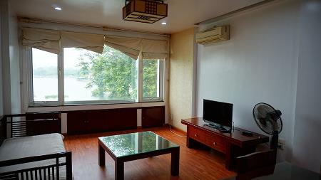 Lake view 01 bedroom apartment for rent in Truc Bach Lake