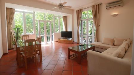 Green view 2 bedroom apartment in Tay Ho for rent with balcony