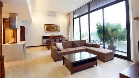 Lake view 02 bedroom apartment for rent in Yen Phu Village