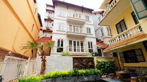 Swimming pool Garden 04 bedroom house for rent in Tay Ho